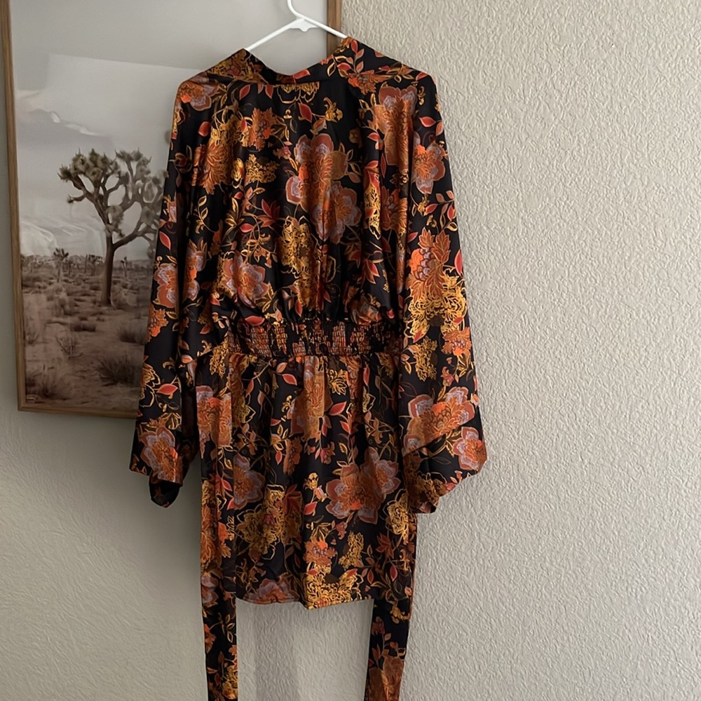 VICI Kimono style dress - Picture 4 of 4